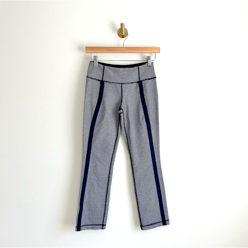 Lululemon Coast to Class Gingham Pant in Inkwell $92 - Picture 2 of 8
